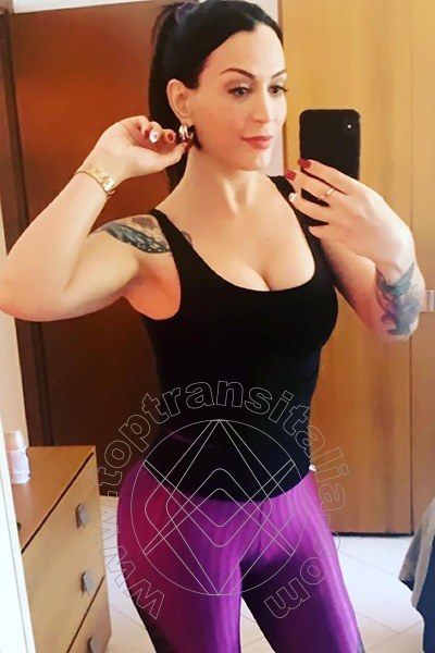 Foto selfie 45 di Erika Lavigne Pornostar trans Seregno