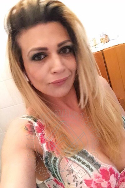Foto selfie 48 di Lara Hot trans Bra