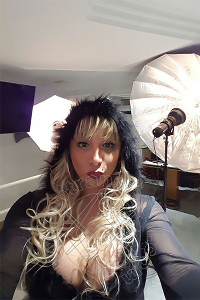 Foto selfie 20 di Walkiria Drumond Pornostar trans Milano