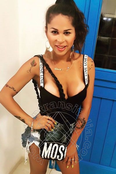 Foto selfie 35 di Bruna Dantas trans Roma