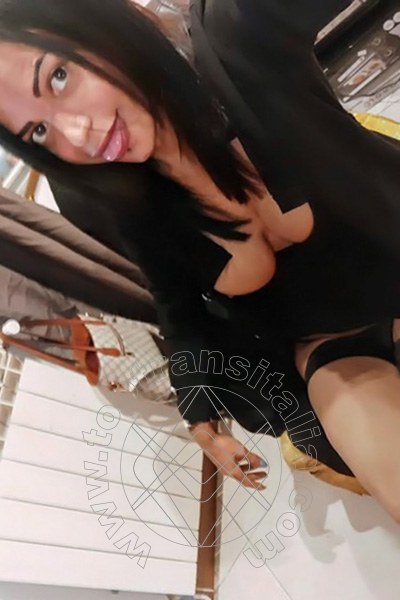 Foto selfie 2 di Lucrezia Hikman trans Prato