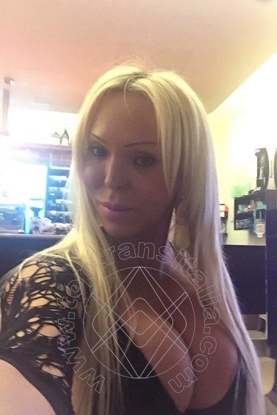 Foto selfie 3 di Bianca Bulamark trans Martinsicuro