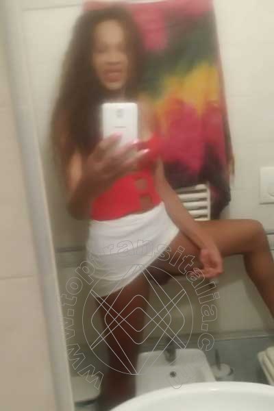 Foto selfie hot 11 di Deborah Ts trans Cinisello Balsamo