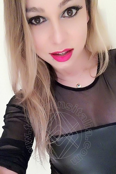 Foto selfie 24 di Michelly Ximenez Pornostar trans Parma