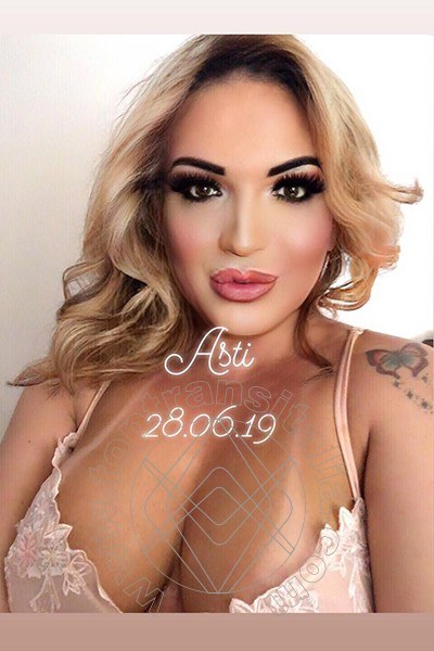 Foto selfie 83 di Dottoressa Mony trans Asti