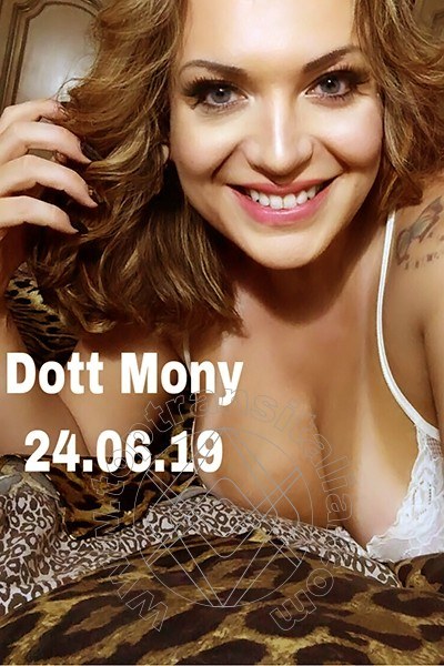 Foto selfie 88 di Dottoressa Mony trans Asti