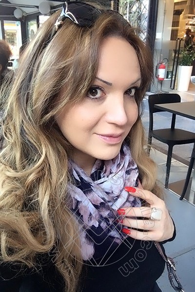 Foto selfie 34 di Dottoressa Mony trans Asti
