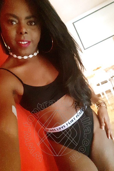 Foto selfie 22 di Larissa Braga trans Subbiano