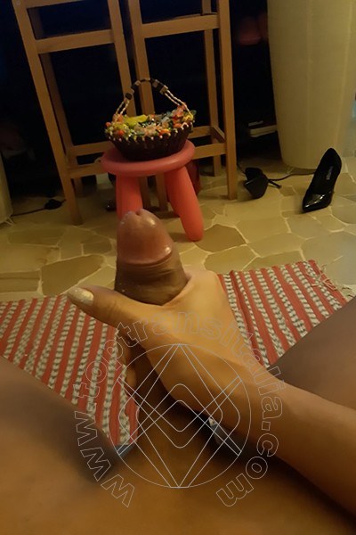 Foto selfie hot 3 di Izabelli Frazao Pornostar trans Padova