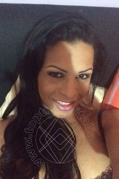 Foto selfie 23 di Natalia Rodrigues Pornostar trans Milano