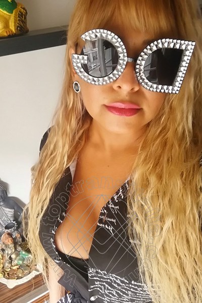 Foto selfie 23 di Sexy Diavolina trans Villa Rosa