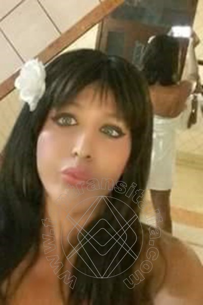 Foto selfie 345 di Rossana Bulgari trans Foggia