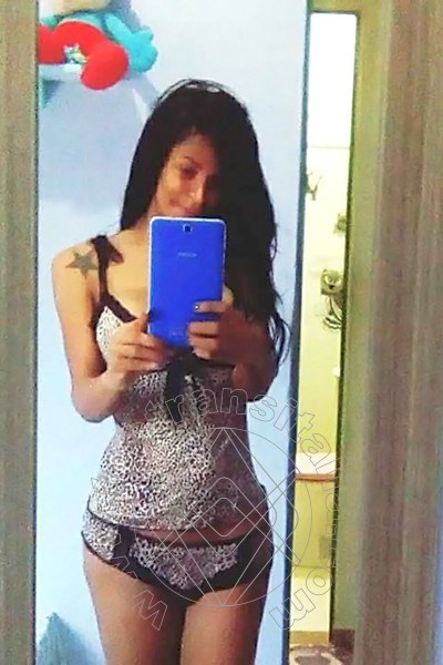 Foto selfie 34 di Lucrezia Hikman trans Prato