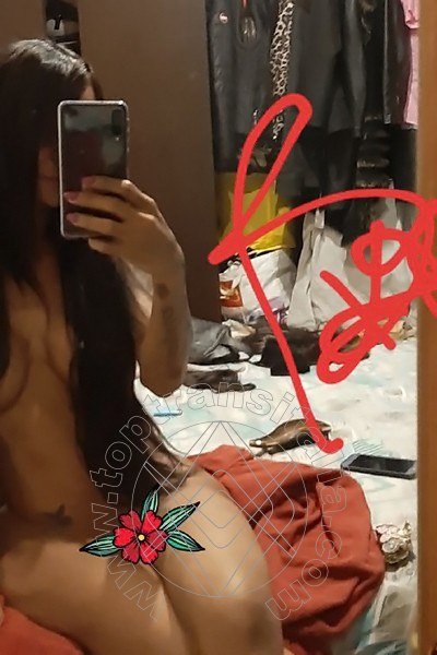 Foto selfie 73 di Lucrezia Hikman trans Prato