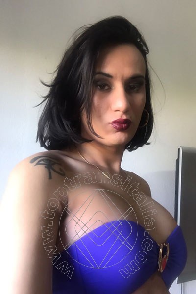 Foto selfie 2 di Miranda Pinocchio Pornostar trans Bari