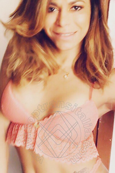 Foto selfie 8 di Danyella Alves Pornostar trans Aosta