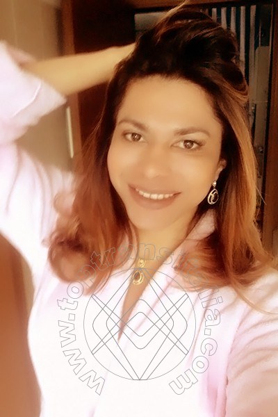 Foto selfie 20 di Danyella Alves Pornostar trans Aosta