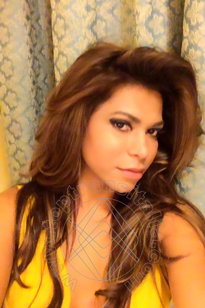 Foto selfie 27 di Danyella Alves Pornostar trans Aosta