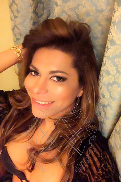 Foto selfie 26 di Danyella Alves Pornostar trans Aosta
