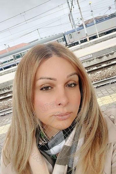 Foto selfie 20 di Karina Motta trans Pesaro