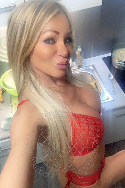 Foto selfie 63 di Pamy La Diva Stellare trans Losanna