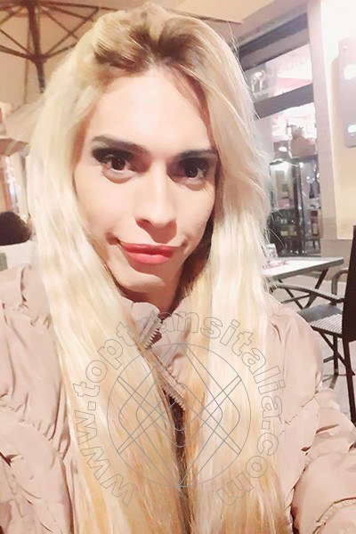 Foto selfie 5 di Amanda Sanchez trans Asti