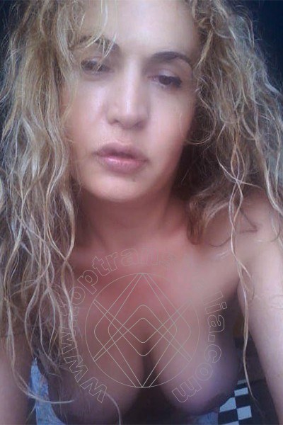 Foto selfie 3 di Monika Blond trans Bari