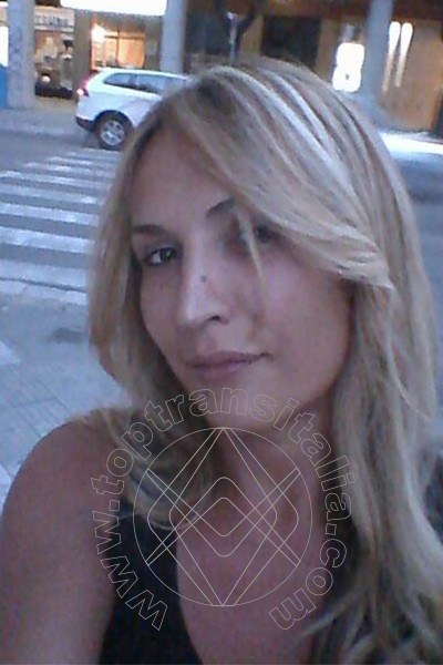 Foto selfie di Monika Blond trans Bari