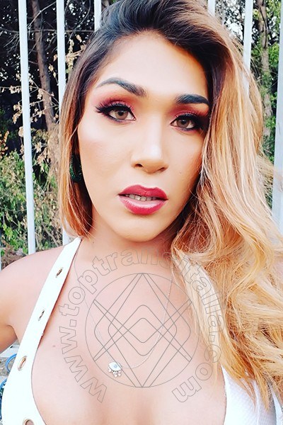 Foto selfie 38 di Pocahontas Vip trans Olbia