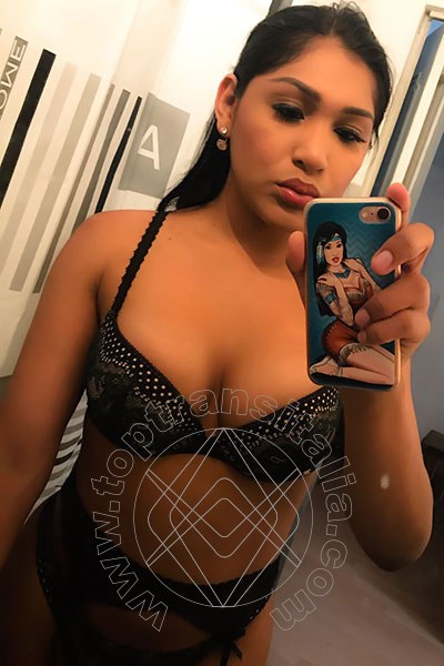 Foto selfie 27 di Pocahontas Vip trans Olbia
