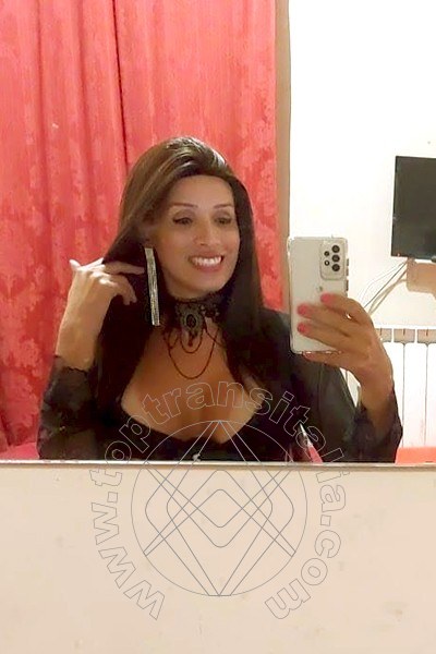 Foto selfie 13 di Carol Santos trans Alba Adriatica