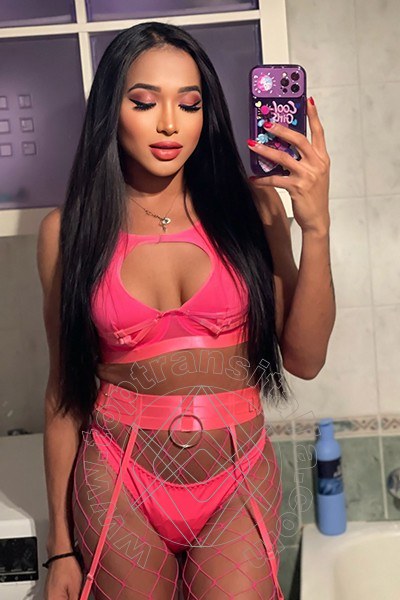 Foto selfie 5 di Angel Jade Pornostar trans Lecce