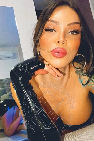 Foto selfie 3 di Hilary Hot trans Roma