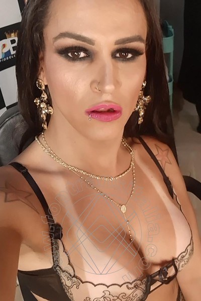 Foto selfie 57 di Cassidy Ferraro trans Vibo Valentia