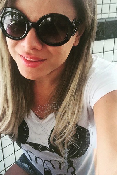 Foto selfie 122 di Hilda Brasil Pornostar trans Cannes