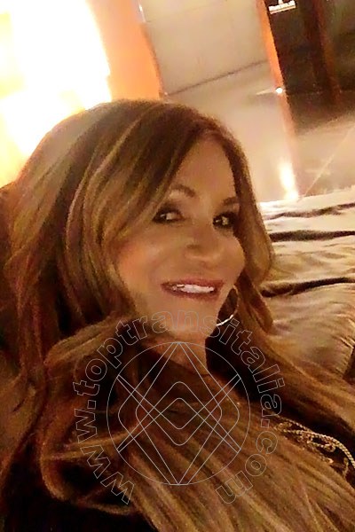 Foto selfie 1203 di Pamy La Diva Stellare trans Losanna