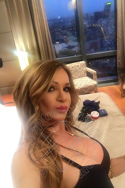 Foto selfie 1195 di Pamy La Diva Stellare trans Losanna