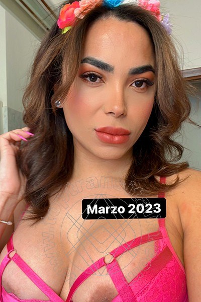 Foto selfie 19 di Marilia Almeida trans Altopascio