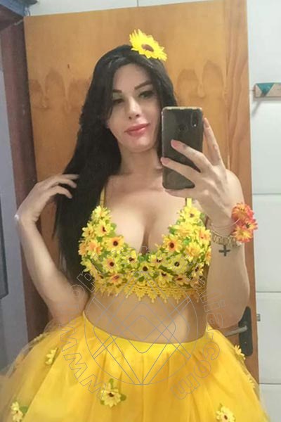 Foto selfie 17 di Helena Dias trans Mantova