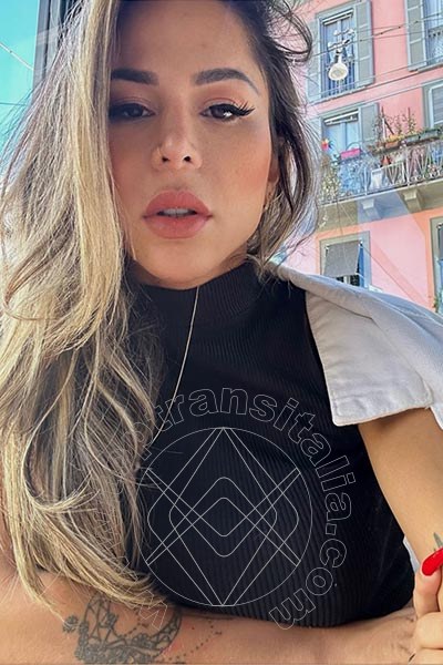Foto selfie 22 di Bruna Dantas trans Roma