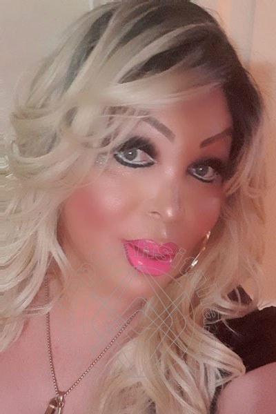 Foto selfie 45 di Roxanne trans Crotone