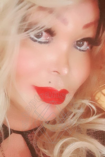 Foto selfie 43 di Roxanne trans Crotone