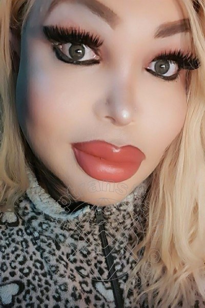 Foto selfie 20 di Roxanne trans Crotone