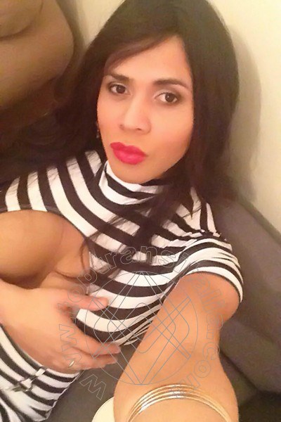 Foto selfie 3 di Rayssa trans Londra