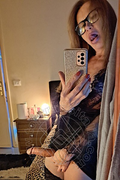 Foto selfie hot 9 di Selenia Blond trans Siena
