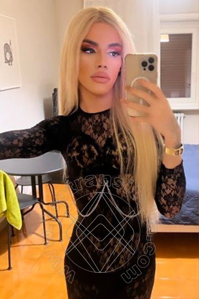 Foto selfie 68 di Rafaella Menicucci Xxl trans Verona