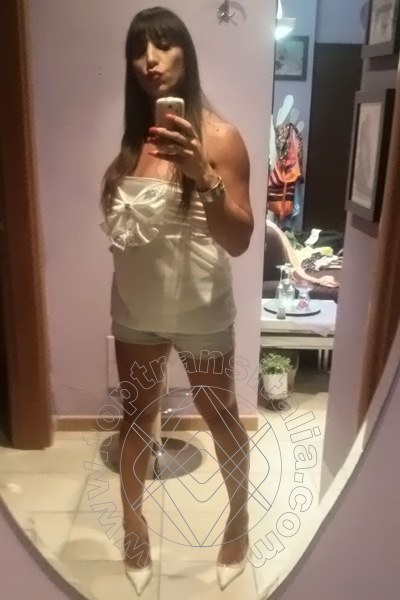 Foto selfie 19 di Alessandra Dior trans Isernia