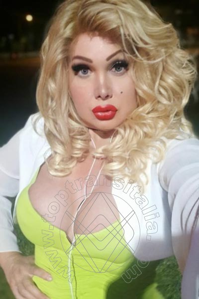 Foto selfie 9 di Yasmin Angel trans Lido Di Dante