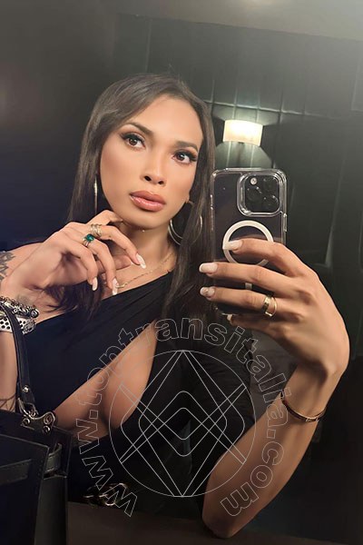 Foto selfie 1 di Arianna Ferrari Pornostar trans Napoli