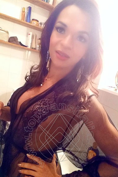 Foto selfie 2 di Gisella Duarte trans Sedriano